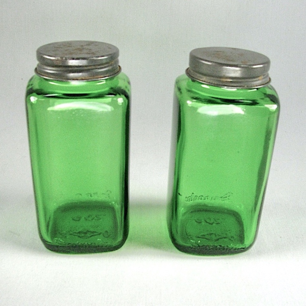 Antique Duraglas Apothecary Bottles Jars Green Glass 4oz Lids Set of 2